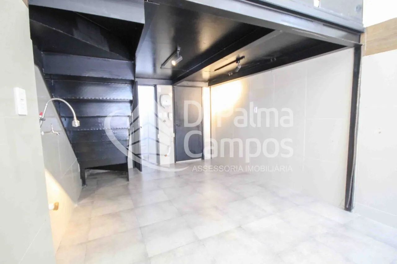 Salão comercial com 28m² e mezanino próximo a Bosque da Saúde. - Foto 4