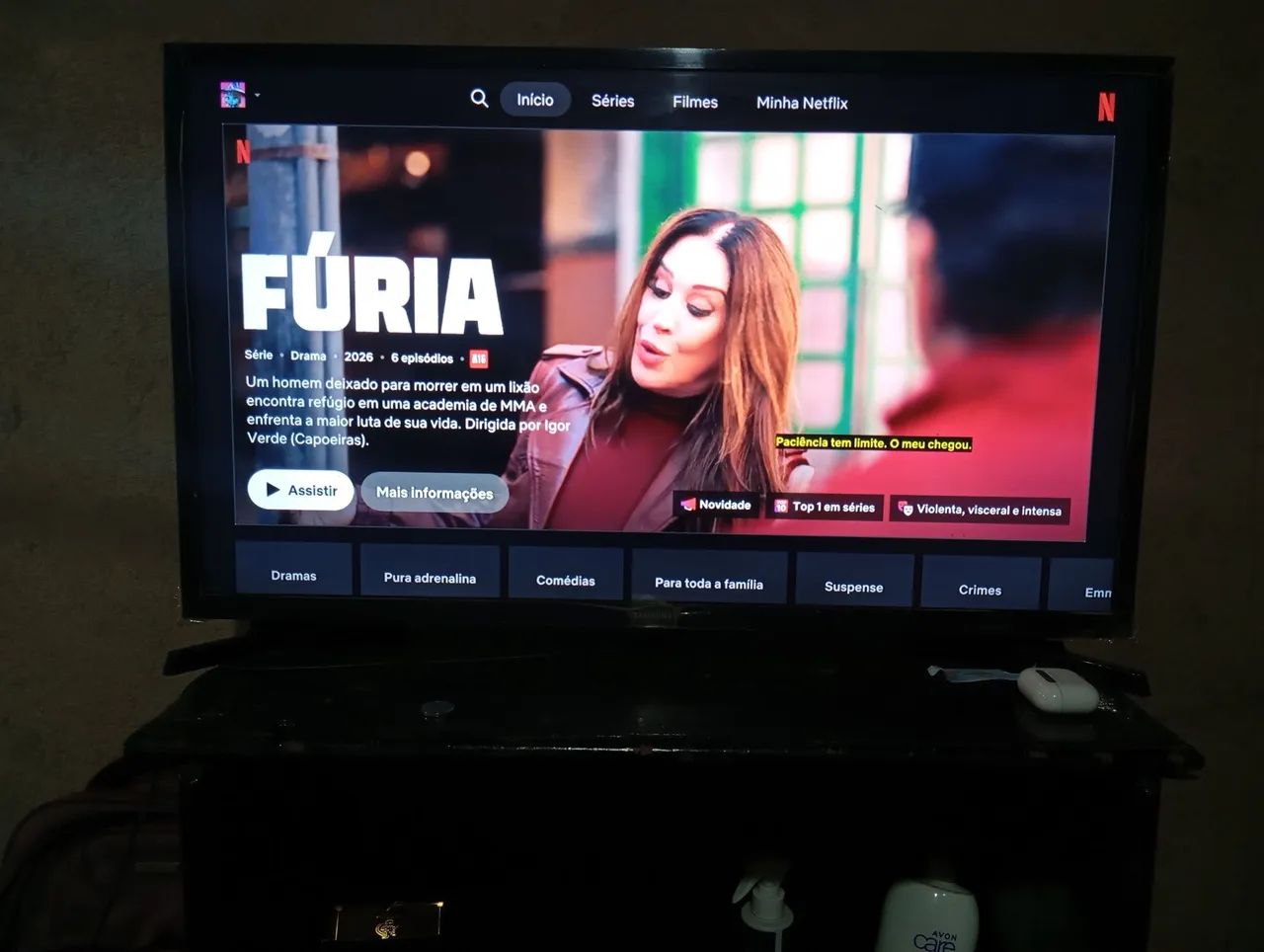 Vende se tv 32 polegadas 