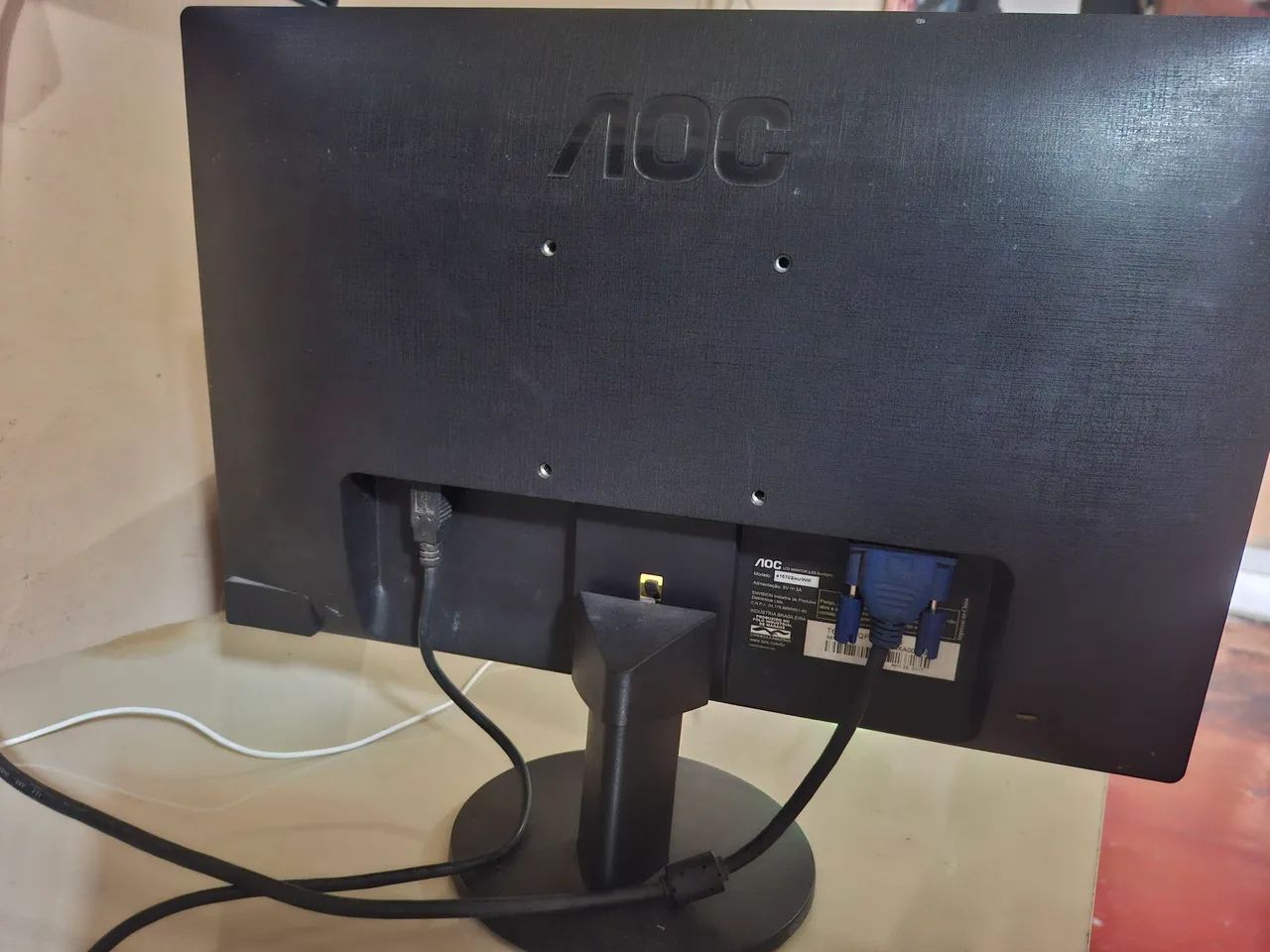 Monitor AOC 15.6 polegadas VGA  - Foto 2