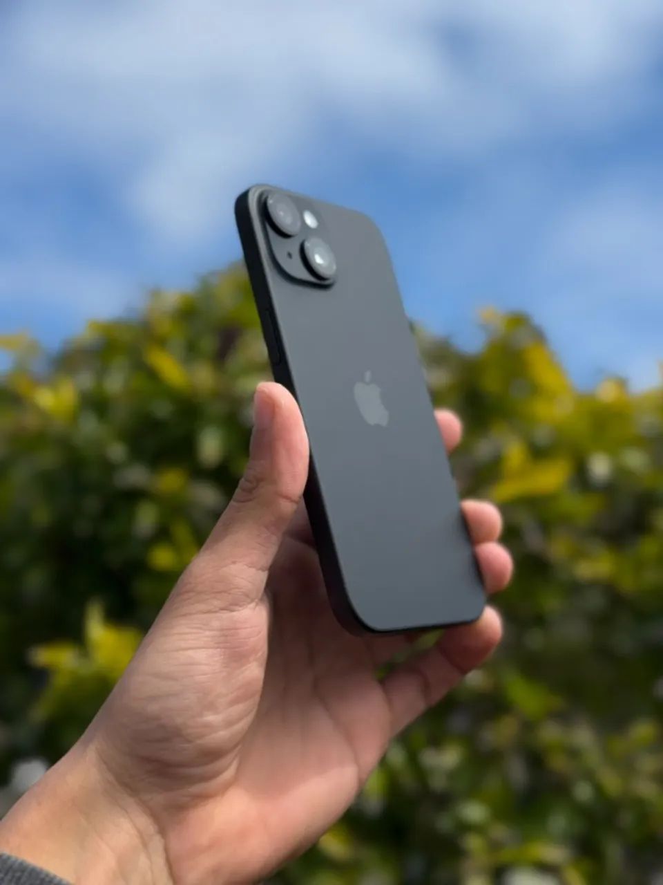 iPhone 15 - Black - Foto 4