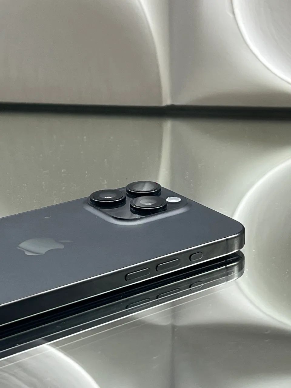IPHONE 15 PRO MAX 512GB TITANIUM BLACK - Foto 3