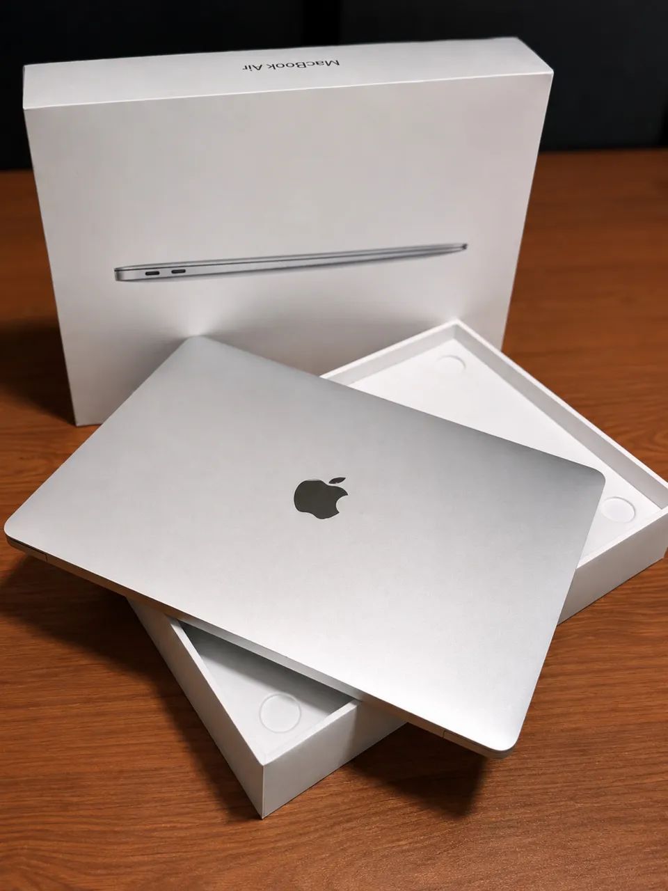 MacBook Air M1 2020 8GB 256GB Prata | Impecável | Completo na
