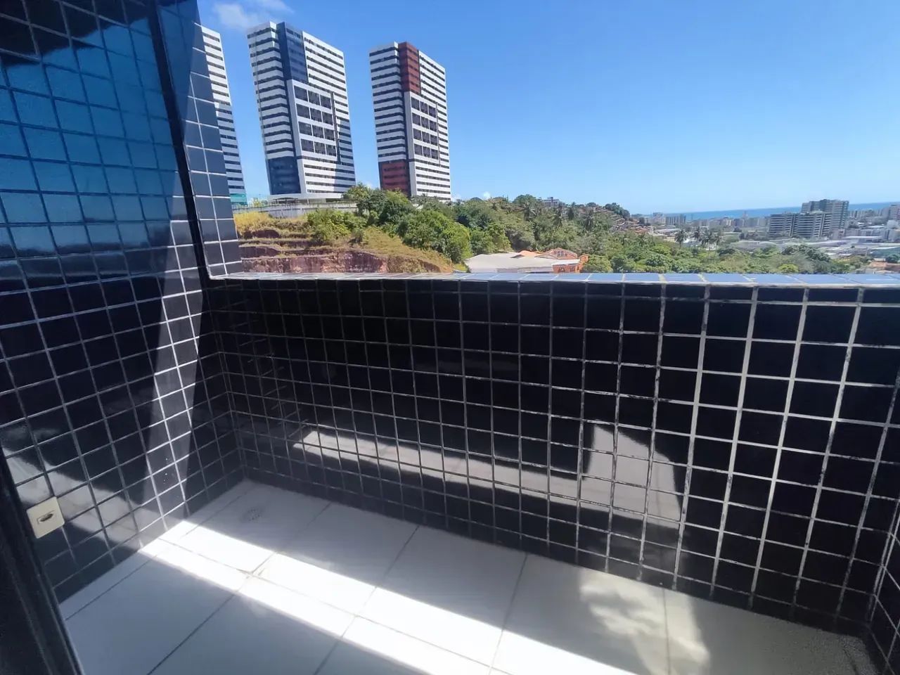 alugo 2/4 na mangabeiras
