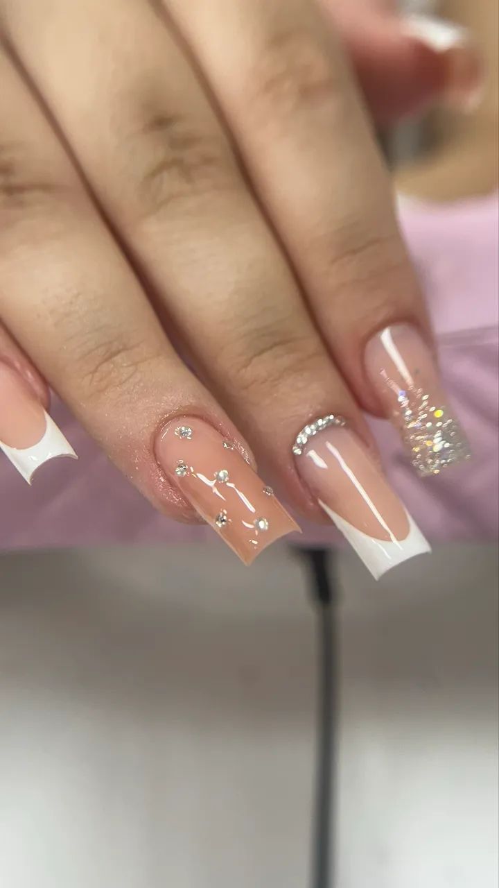 Alongamento de unhas 