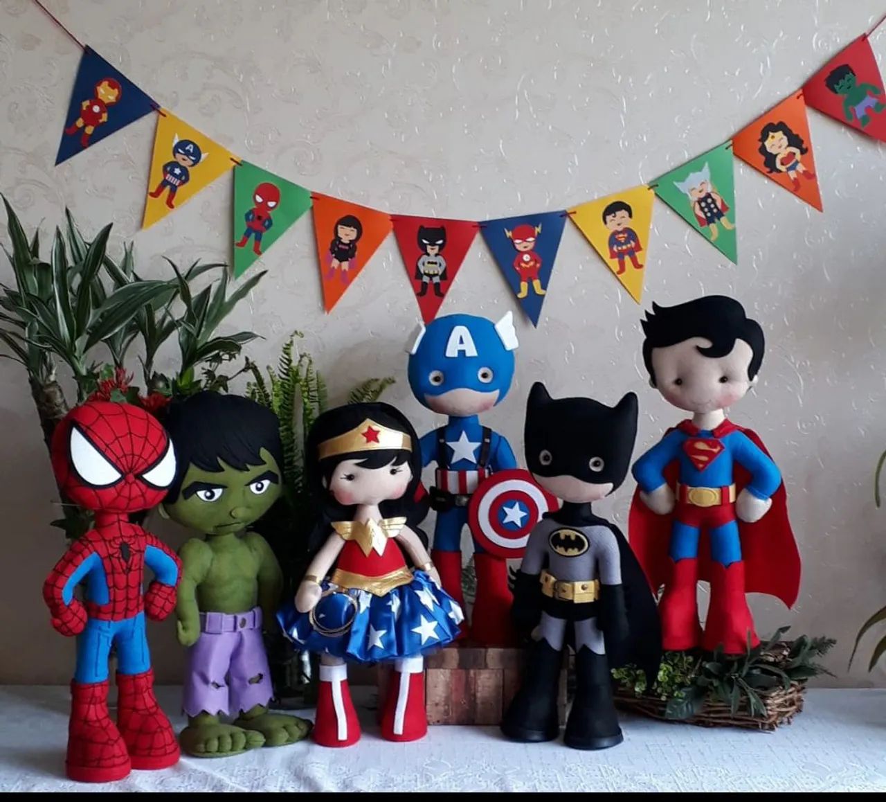Kit SUPER HERÓIS em Feltro (lindíssimos)