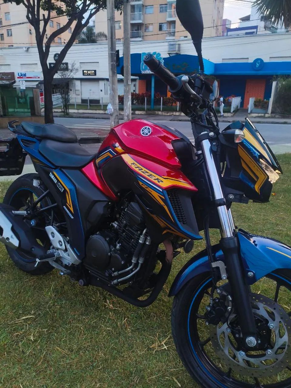 Fazer 250 - Foto 2