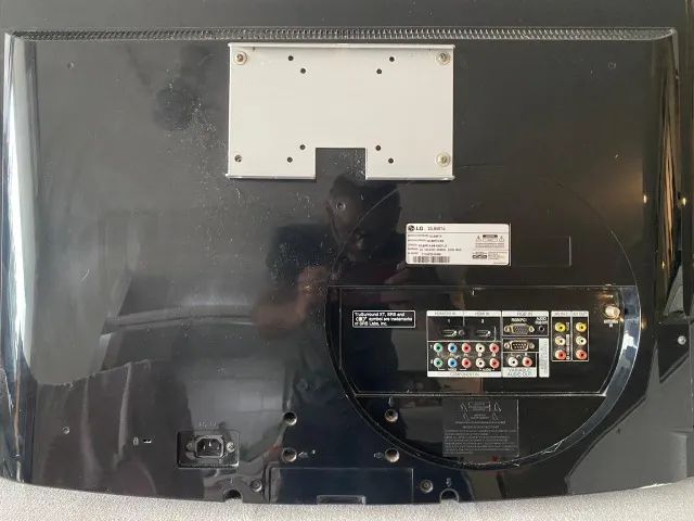 Vendo TV mod. LG 32 LB9RTA, funcionando perfeitamente. Tipo de tela: LCD de 32 polegadas c - Foto 3