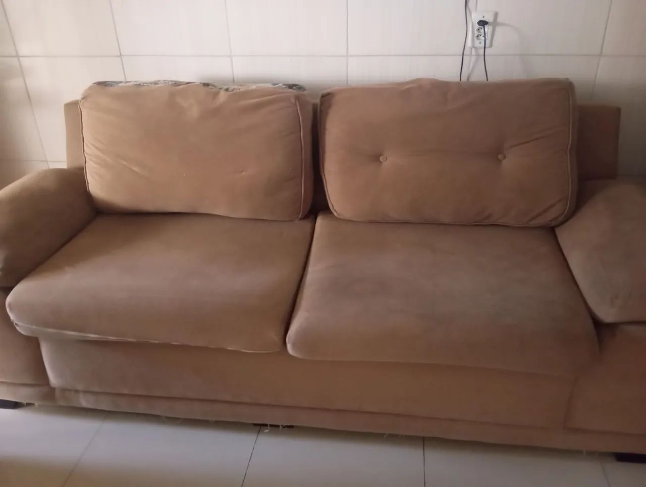 Sofá 3 lugares 