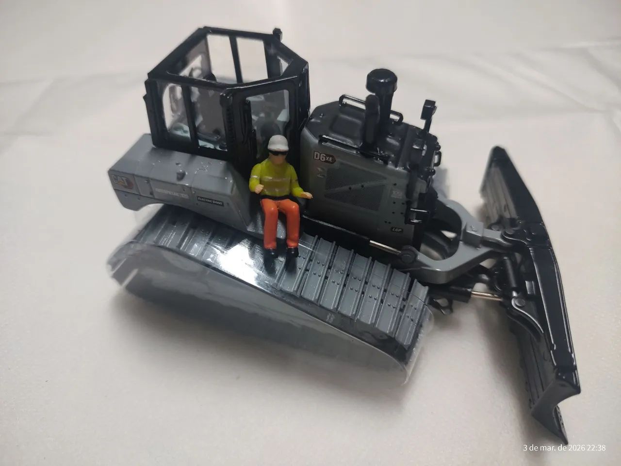 Miniatura Máquina Caterpillar D6 XE LGP - Foto 5