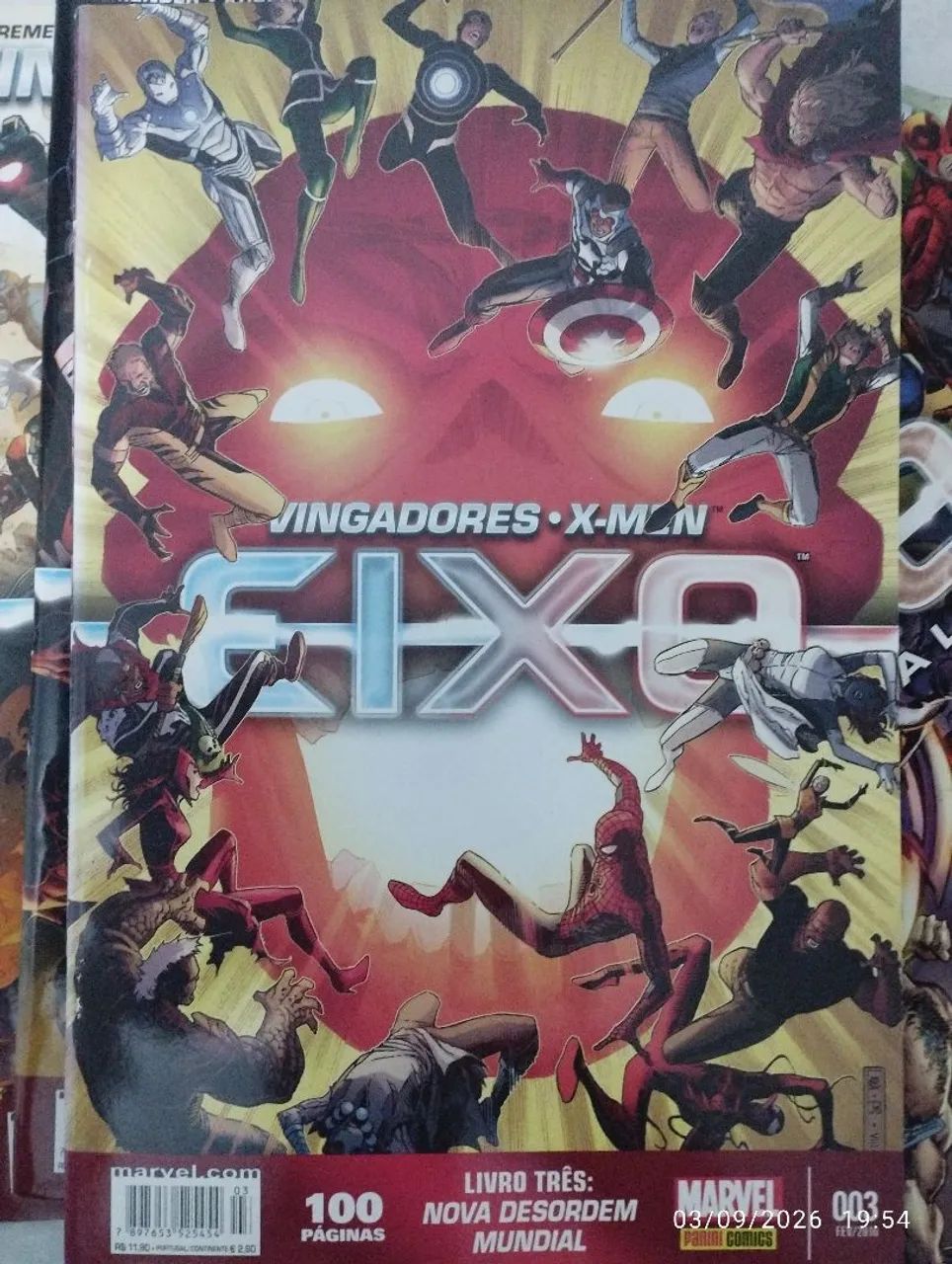 HQ quadrinhos Marvel Vingadores e X-Men SAGA EIXO - Foto 4