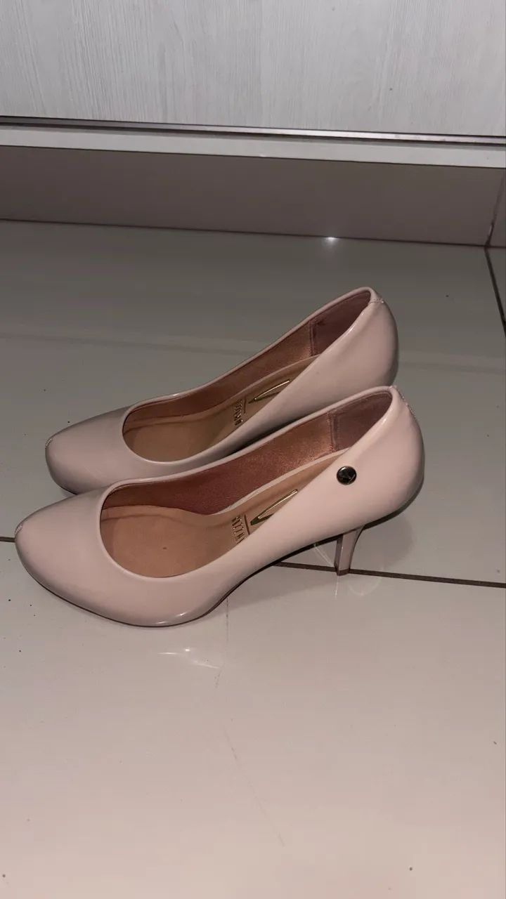 Salto scarpin Vizzano Nude 