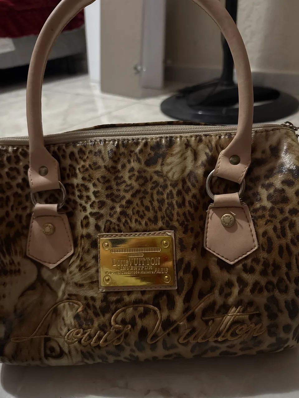 Bolsa logo Louis vuitton oncinha - Foto 5