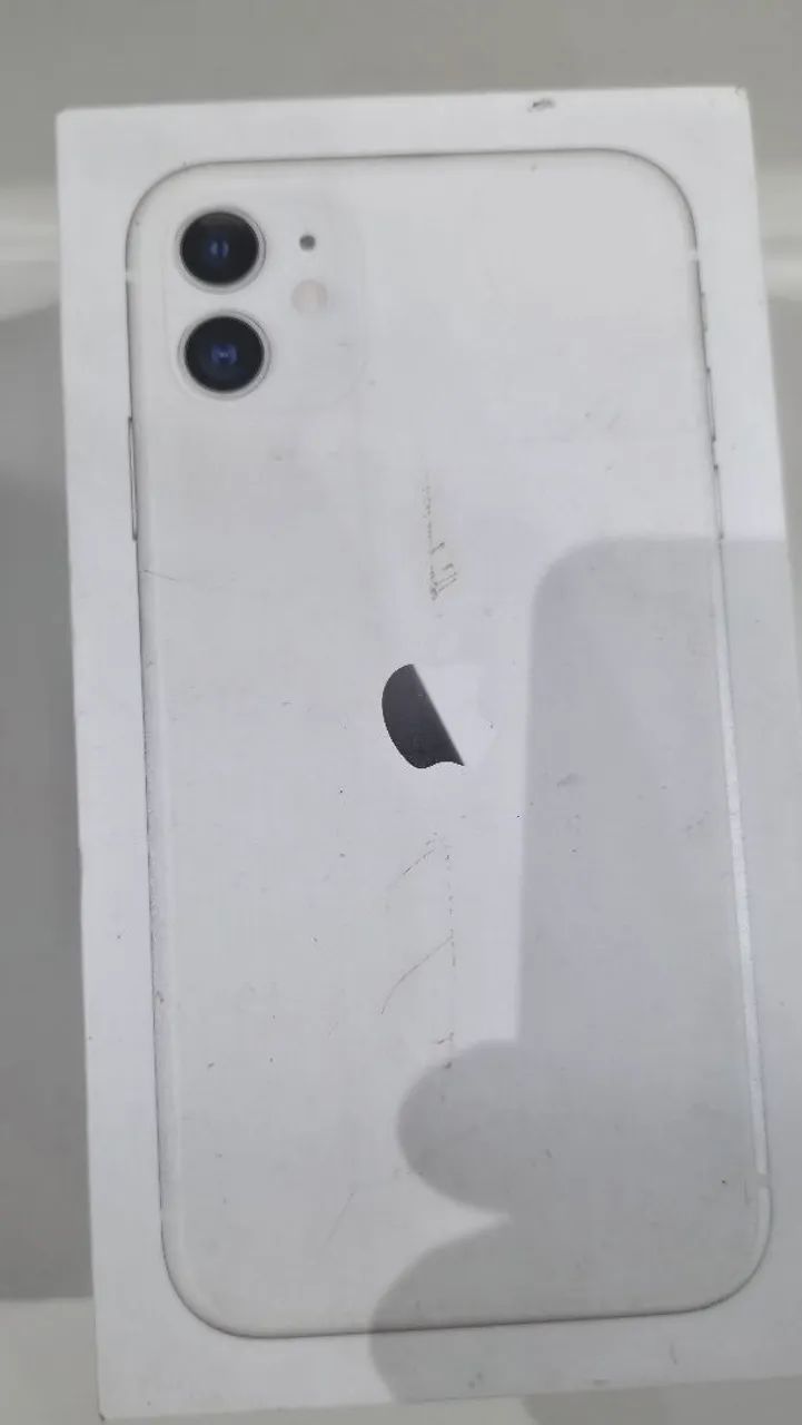 Iphone 11 64GB completo na caixa - Foto 4