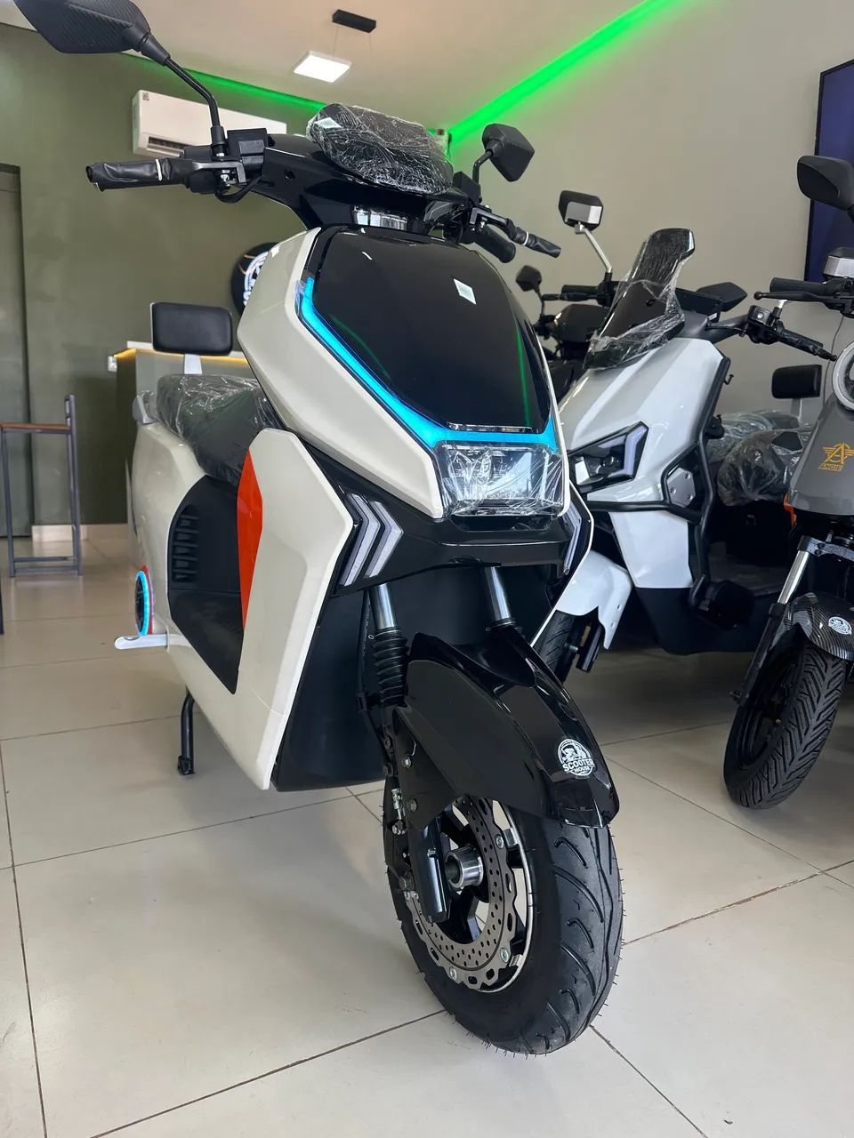 Scooter AG10