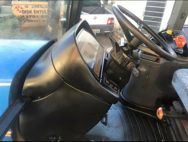 Trator new rolland tm 7040 - Foto 2