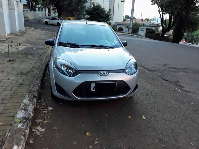 Troco MAIOR VALOR FORD FIESTA 1.0 2013 IMPECÁVEL PLACA A - Foto 10