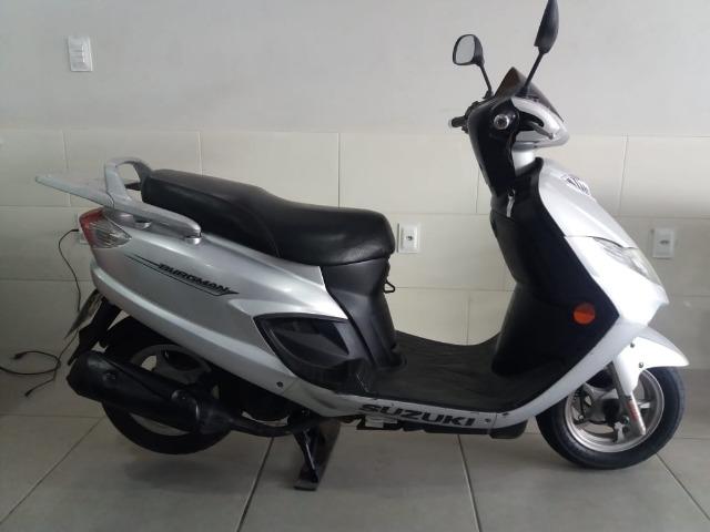 Burgman 125 Partida Elétrica / Valor R$ 3.990,00 / Cartão de Credito sem Entrada - Foto 2
