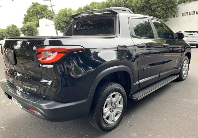 Fiat toro freedom 1.8 Flex aut 2017 - Foto 9