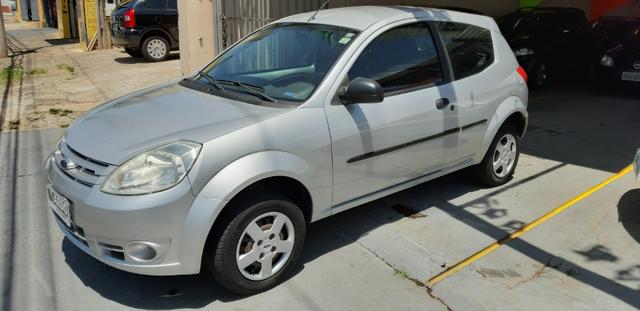 Ford Ká 2009 1.0 Flex Dir. Hidráulica
