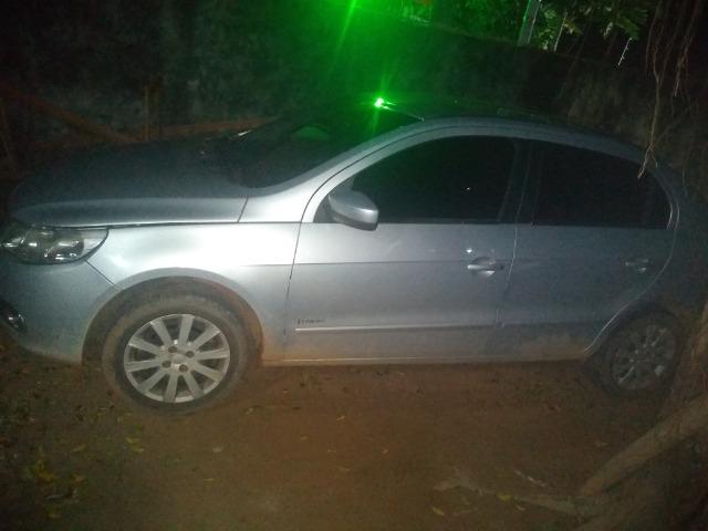 Vendo ou troco Voyage - Foto 6