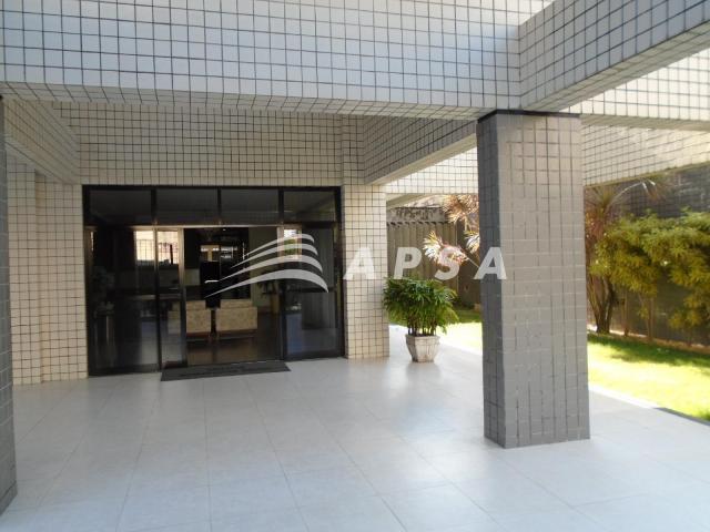 Apartamento para alugar com 3 dormitórios em Meireles, Fortaleza cod:28636 - Foto 2