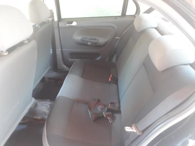 Vendo carro Voyage trend 1.6completo 2010 quitado em dias sem nenhuma restrição - Foto 6