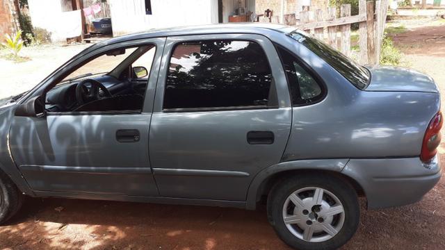 Vendo ou troco classic 2002 num mais novo dou volta - Foto 5