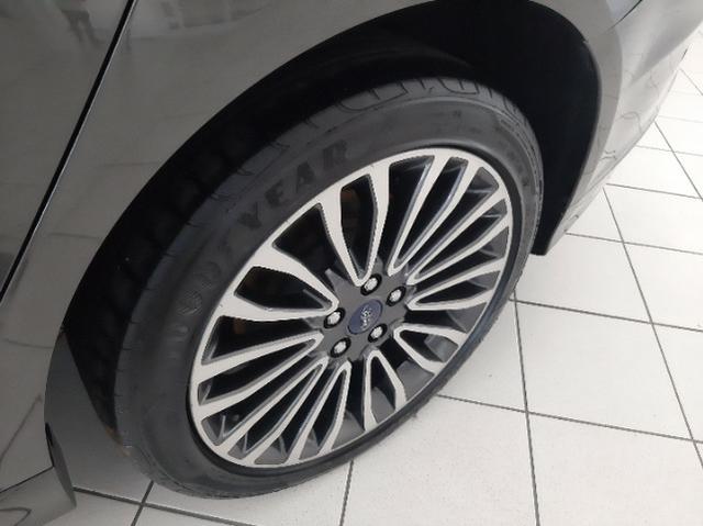 Ford Fusion Titanium AWD 2.0 Automático c/ Teto Solar - Foto 10