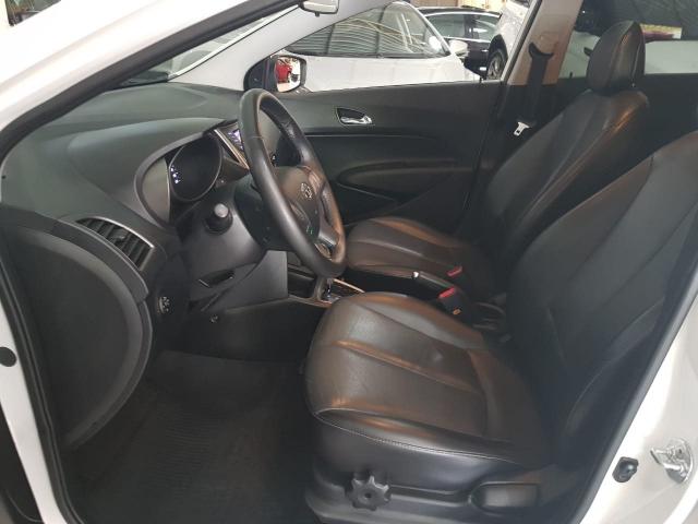 HB20S 2014/2015 1.6 PREMIUM 16V FLEX 4P AUTOMÁTICO - Foto 4
