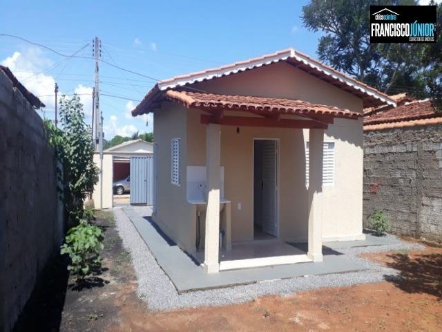 Casa em Santa Bárbara de Goiás, Construção Nova num lote inteiro de 250 m². Perto do Lago - Foto 2