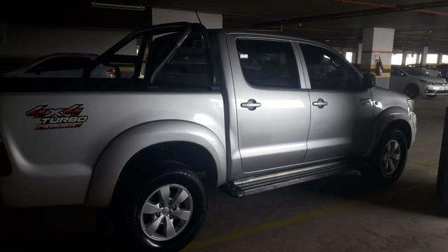 Toyota Hilux CD 4x4 3.0 Prata - Foto 4