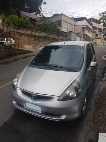 Vendo Honda fit automático - Foto 3