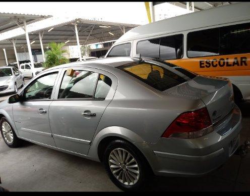 Vectra sedan