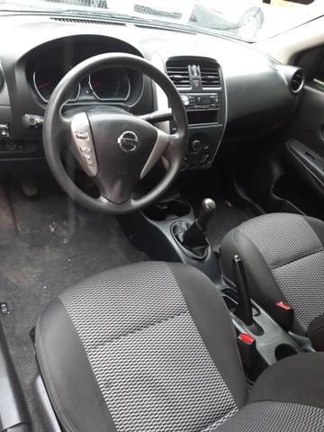 Vendo versa 2016 1.6 - Foto 3