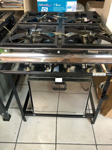 4-Burner High-Pressure Stove with Oven