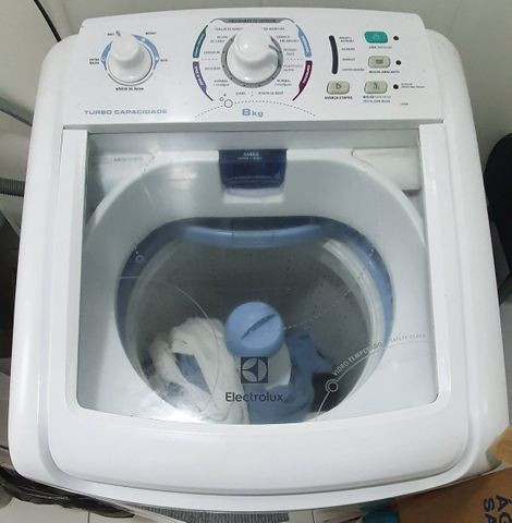 Lavadora de Roupas Eletrolux 8Kg Modelo LT09B