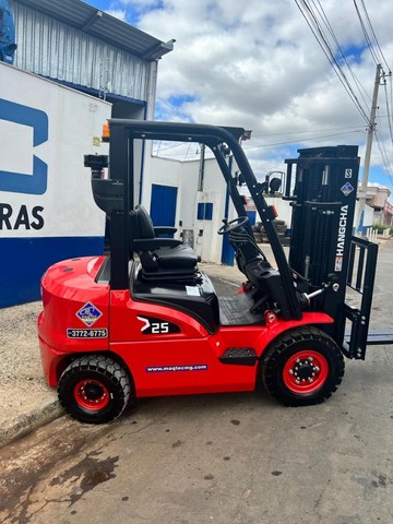 Empilhadeira Hangcha XR25|Diesel| torre Duplex - Foto 2