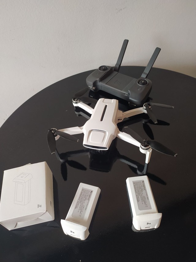 Drone Fimi X8 Mini. Duas Bat, Homologado e defletores 