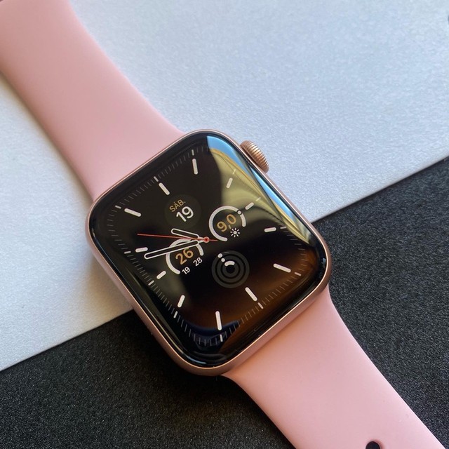 apple watch 5 40mm olx