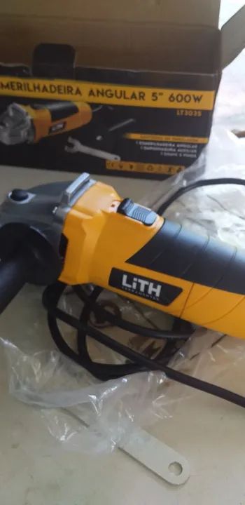 Lixadeira 600 watts nova zero show  - Foto 2