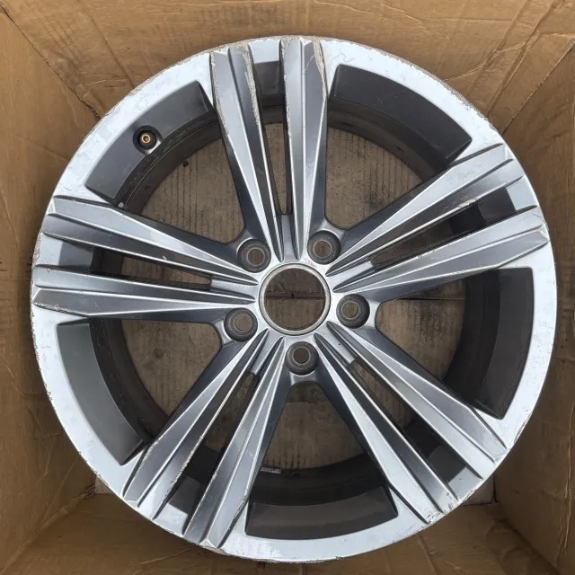 Guia Parachoque Traseiro Vw Polo Gts 1.4 2022 6ea807863 - Peças