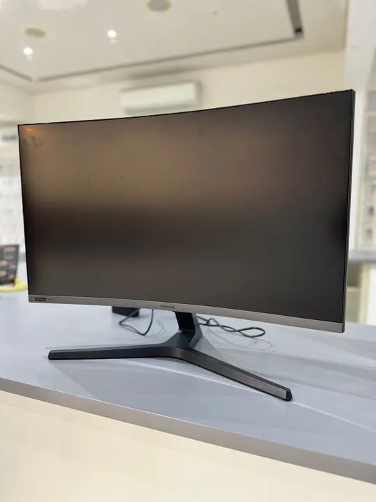 Monitor Curvo 27 Samsung ! Muito Novo, praticamente sem uso ! - Foto 2