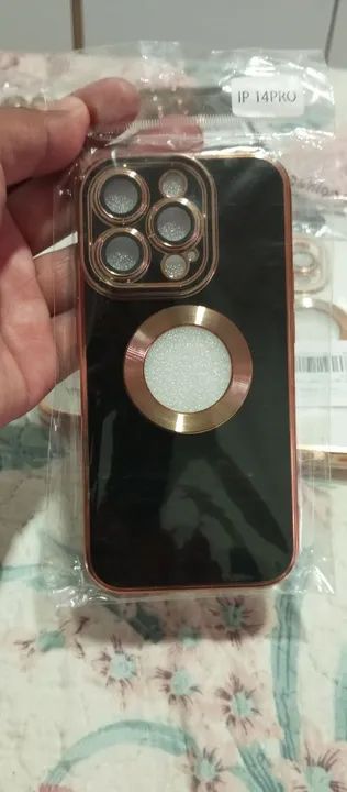 Capinha para celular iPhone 11 e 14 - Foto 4