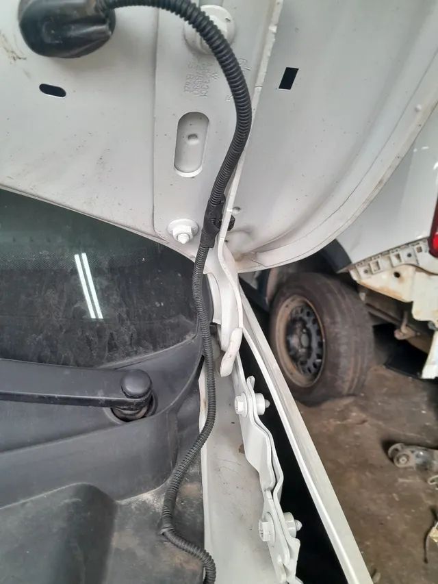 Dobradiças do capo do Virtus e Polo  - Foto 2