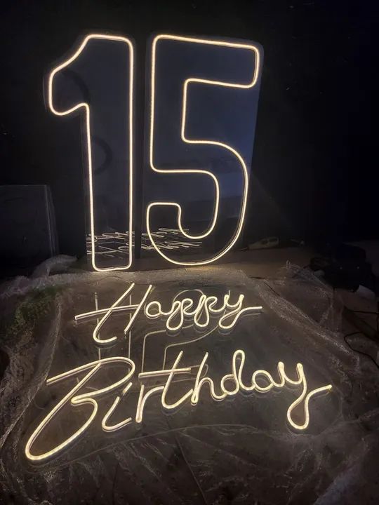 Luminária Neon Happy Birthday - Foto 3