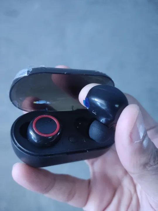 Fone de ouvido Y50 TWS Bluetooth - Detalhes em Vermelho - Novo - Foto 3