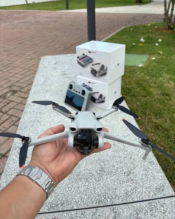 Dji Mini 3 RC Com Tela Lacrado + Cartão de Memória 128gb 