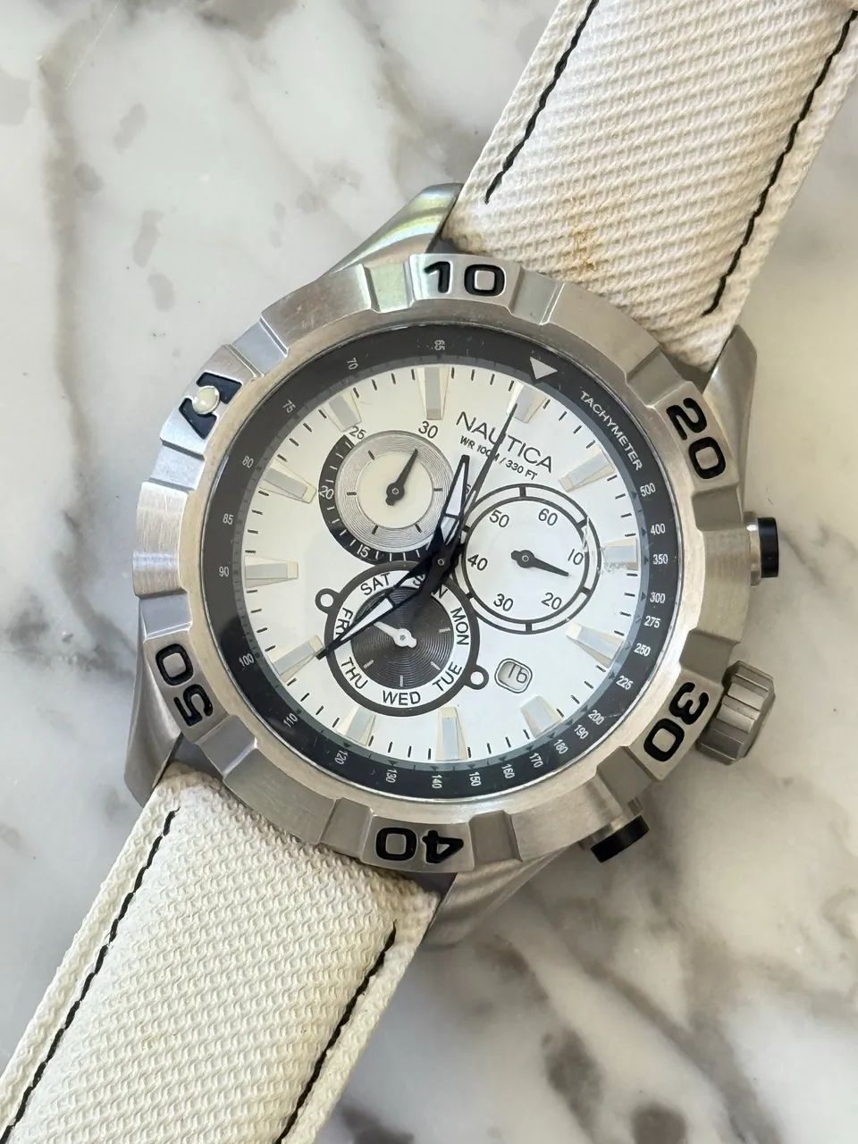 Relógio Náutica 100 m pulseira couro branca