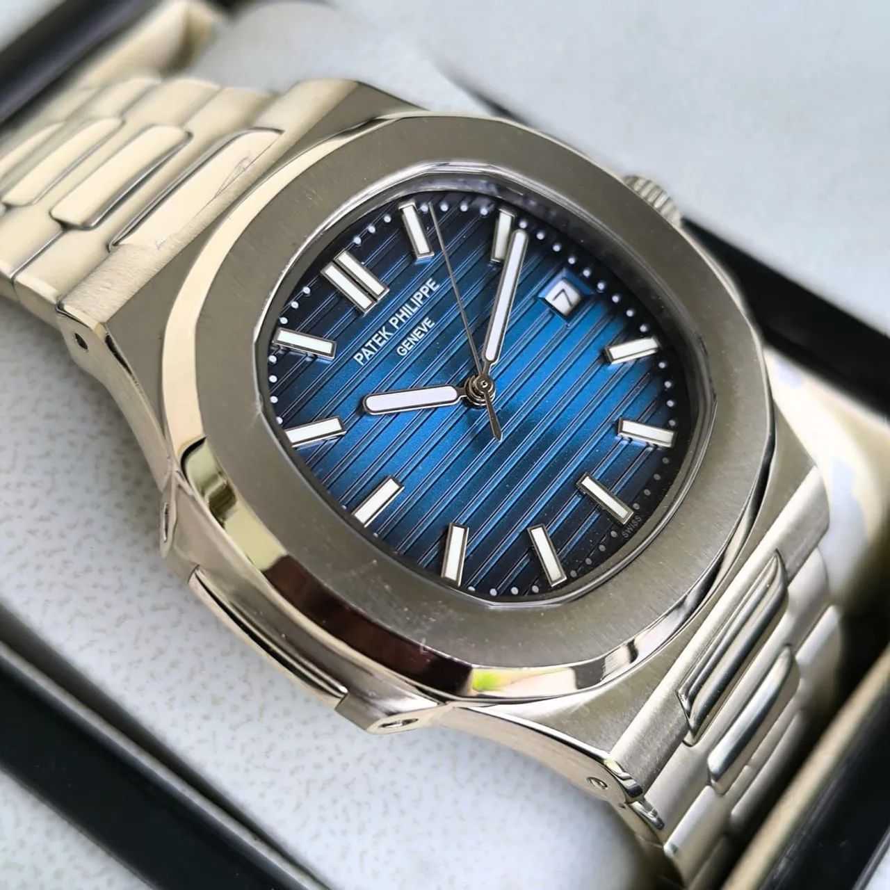 Patek Philippe Nautilus - Relógio de Luxo - Foto 3