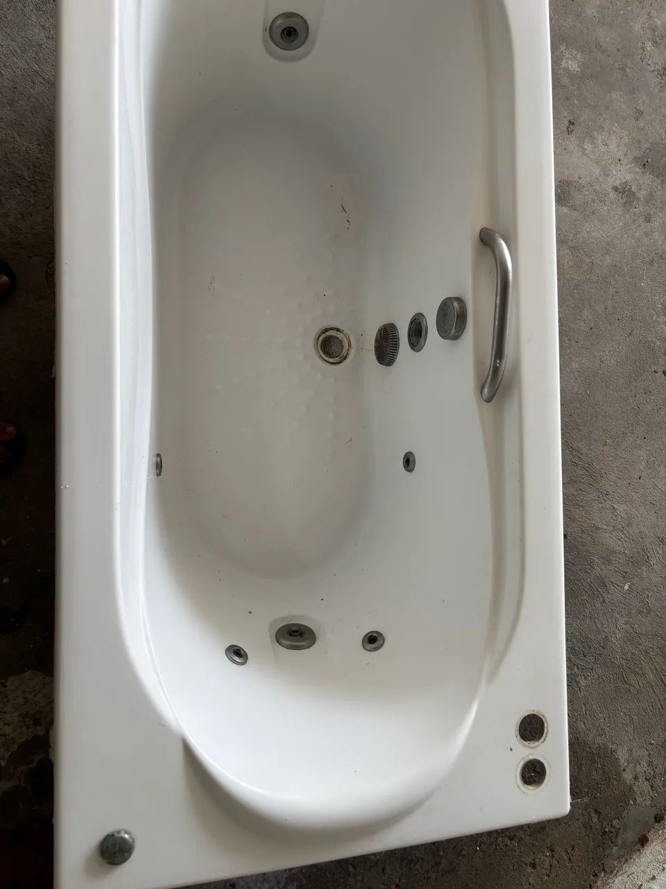 Used whirlpool bathtub64573574227971120
